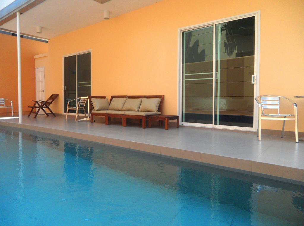 Gp Rooms Pool Guesthouse Pattaya Exterior photo