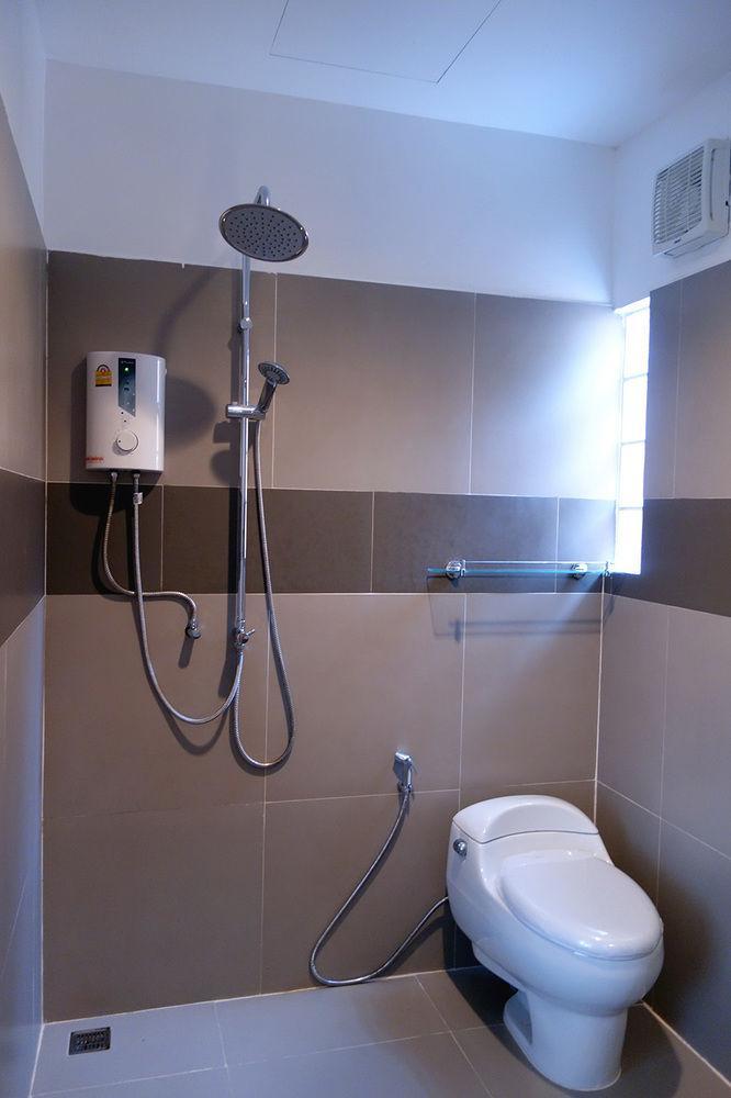 Gp Rooms Pool Guesthouse Pattaya Exterior photo