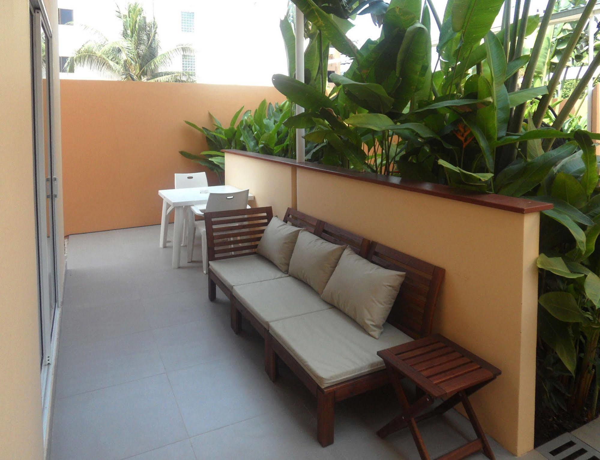 Gp Rooms Pool Guesthouse Pattaya Exterior photo